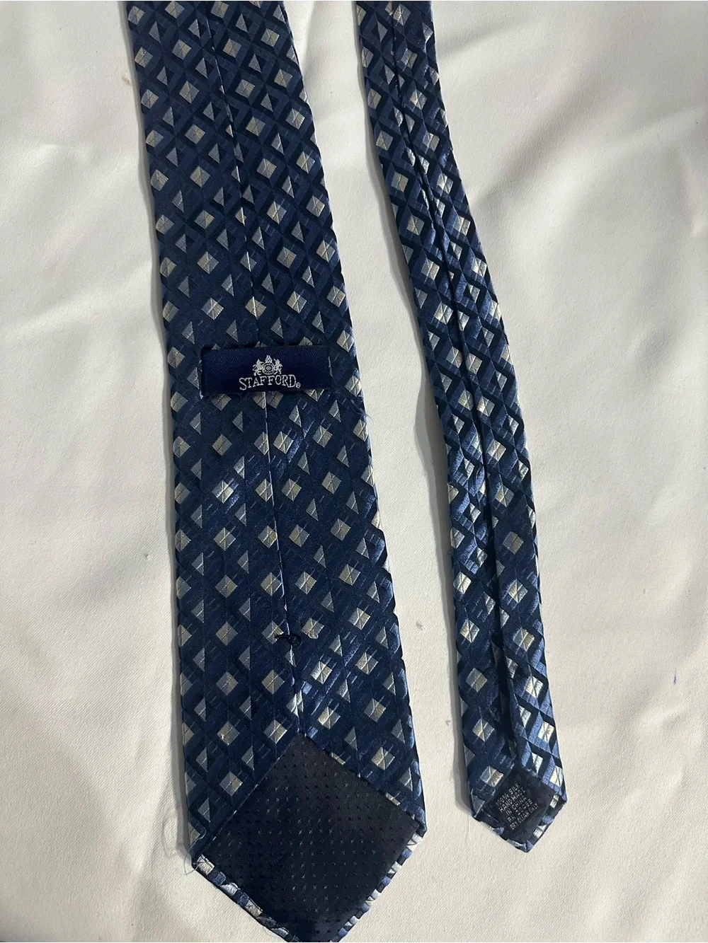 croft & barrow Olive, Black, and Navy Tie Set with Blue Accents